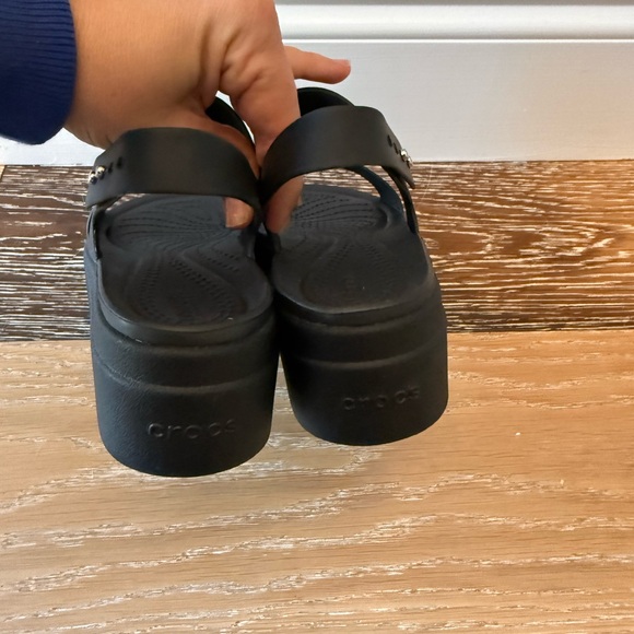 Crocs Brooklyn Women's black Slingback Wedge Sandals size 5 - Picture 5 of 8